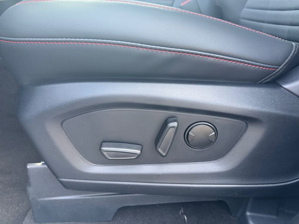 New 2026 Ford Explorer ST-Line w/ ST-Line Street Pack image 19