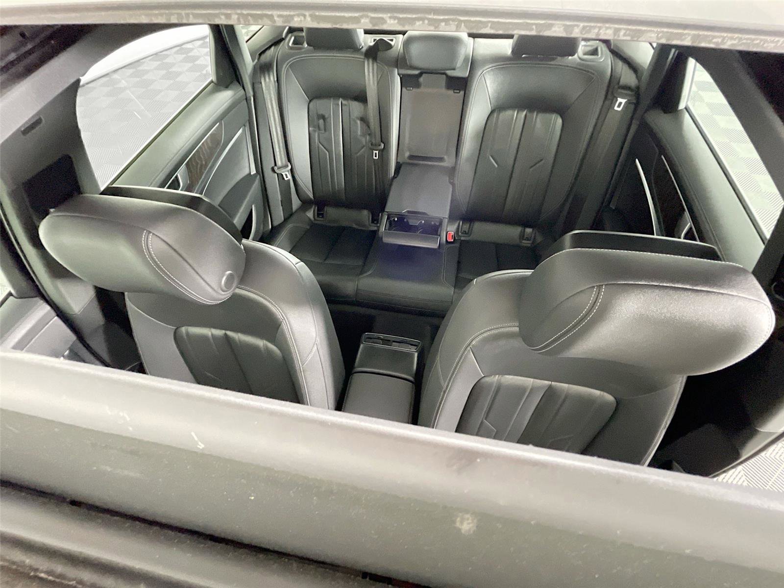 Used 2023 Audi A6 Premium image 12