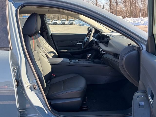 New 2026 Nissan Sentra SR w/ SR Premium Package FWD image 28