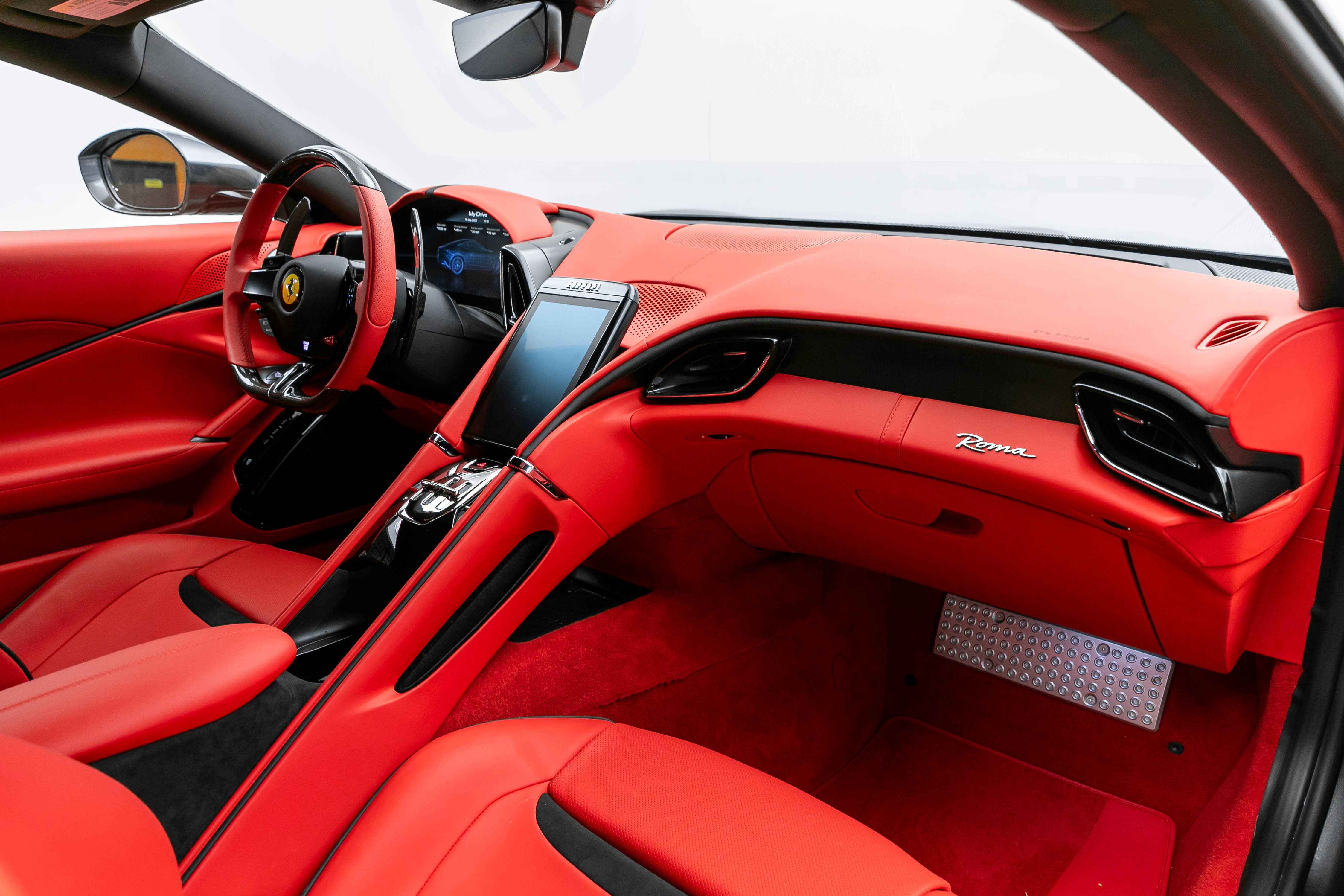 Certified 2024 Ferrari Roma image 40
