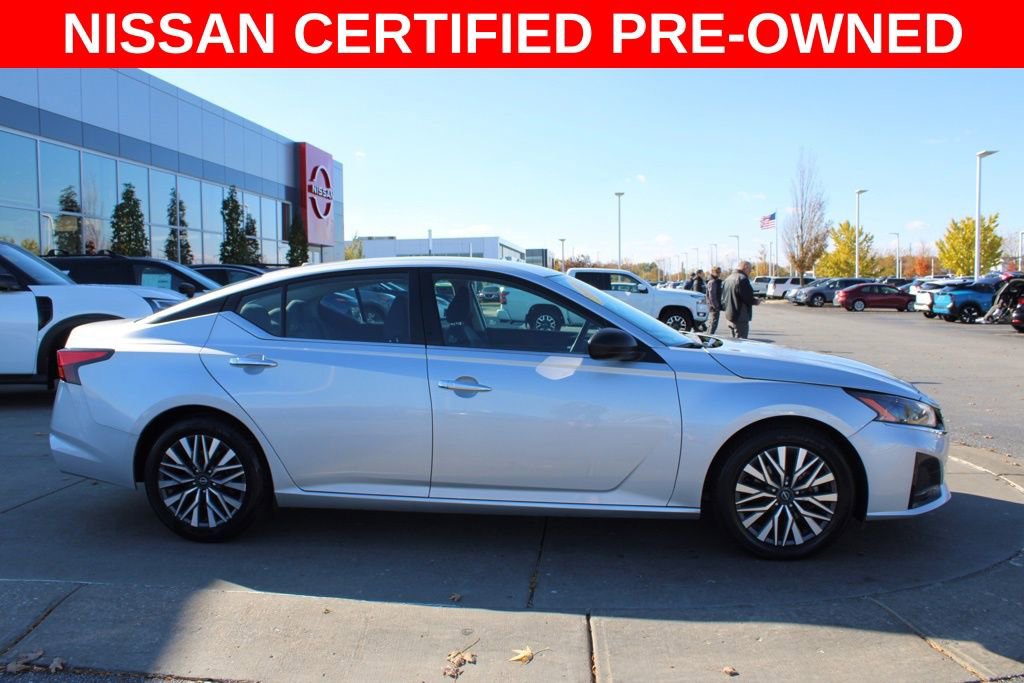 Certified 2024 Nissan Altima 2.5 SV image 6