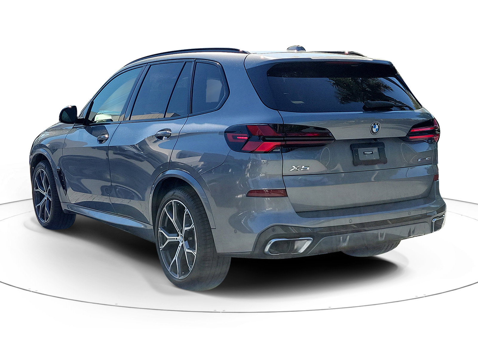 Certified 2024 BMW X5 sDrive40i w/ M Sport Package image 3