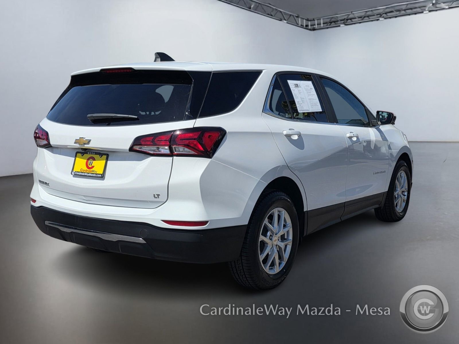 Used 2022 Chevrolet Equinox LT image 4