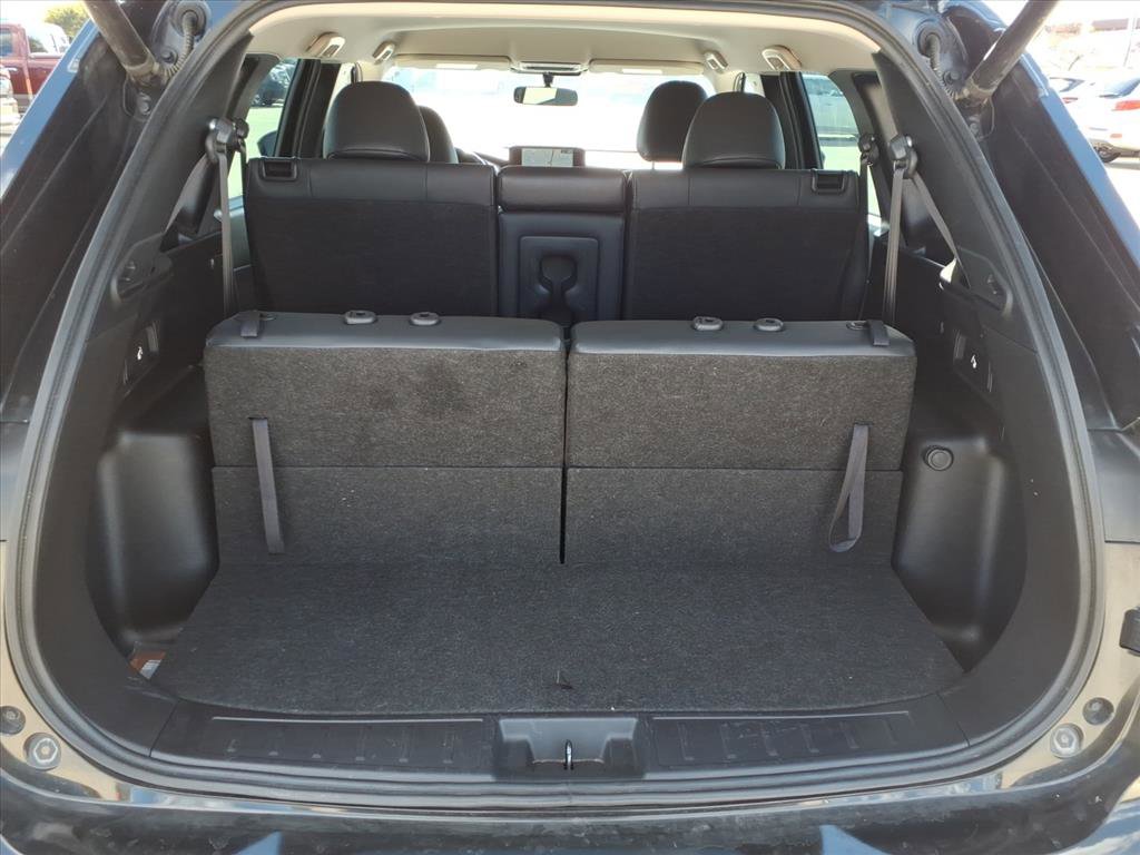 Used 2023 Mitsubishi Outlander SE image 14