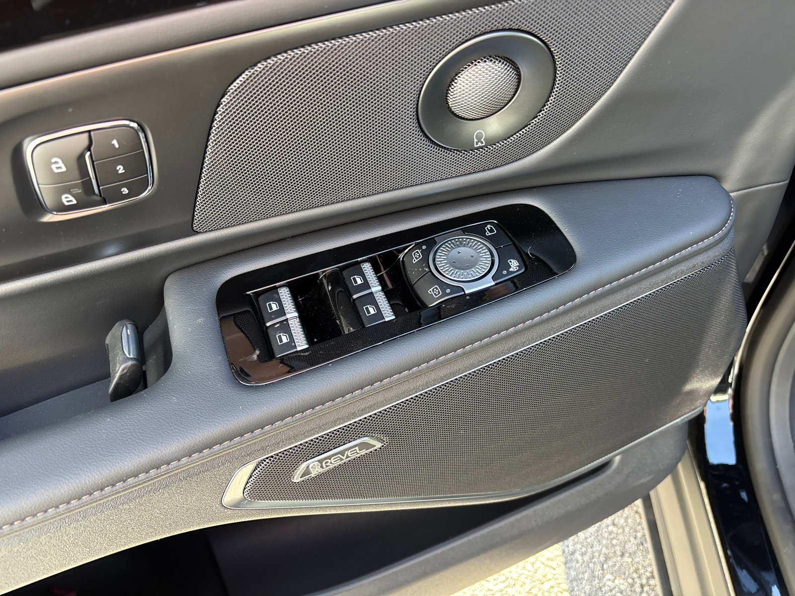 New 2026 Lincoln Nautilus Premier w/ Equipment Group 102A image 13