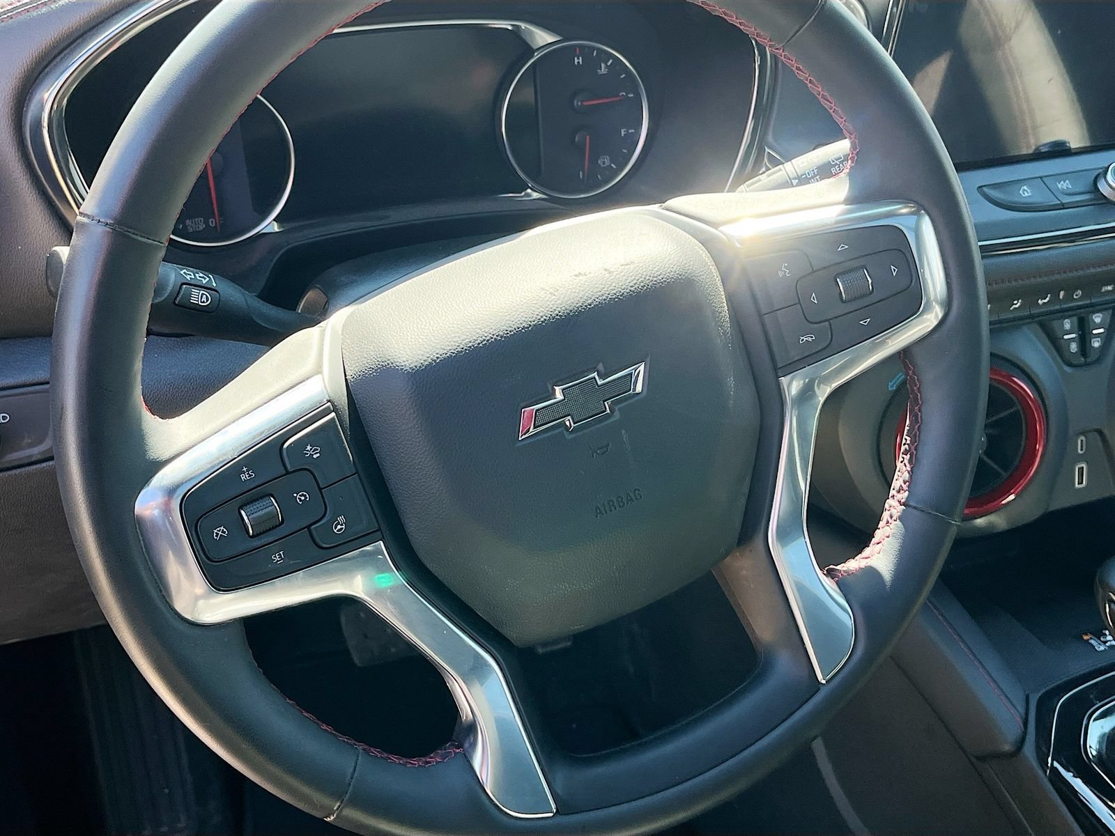 Used 2023 Chevrolet Blazer RS FWD image 11
