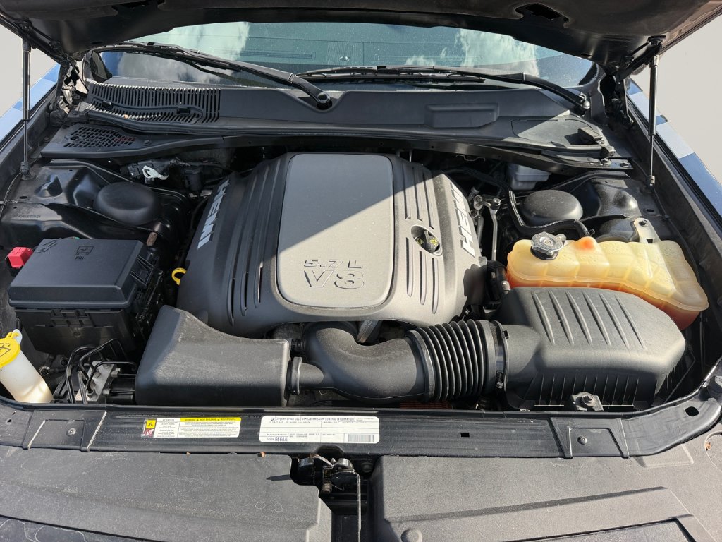 Used 2012 Dodge Challenger R/T Plus RWD image 19