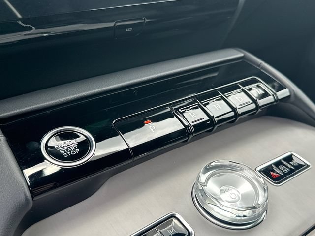 New 2026 Lincoln Navigator L Reserve w/ Jet Appearance Package AWD/4WD image 28