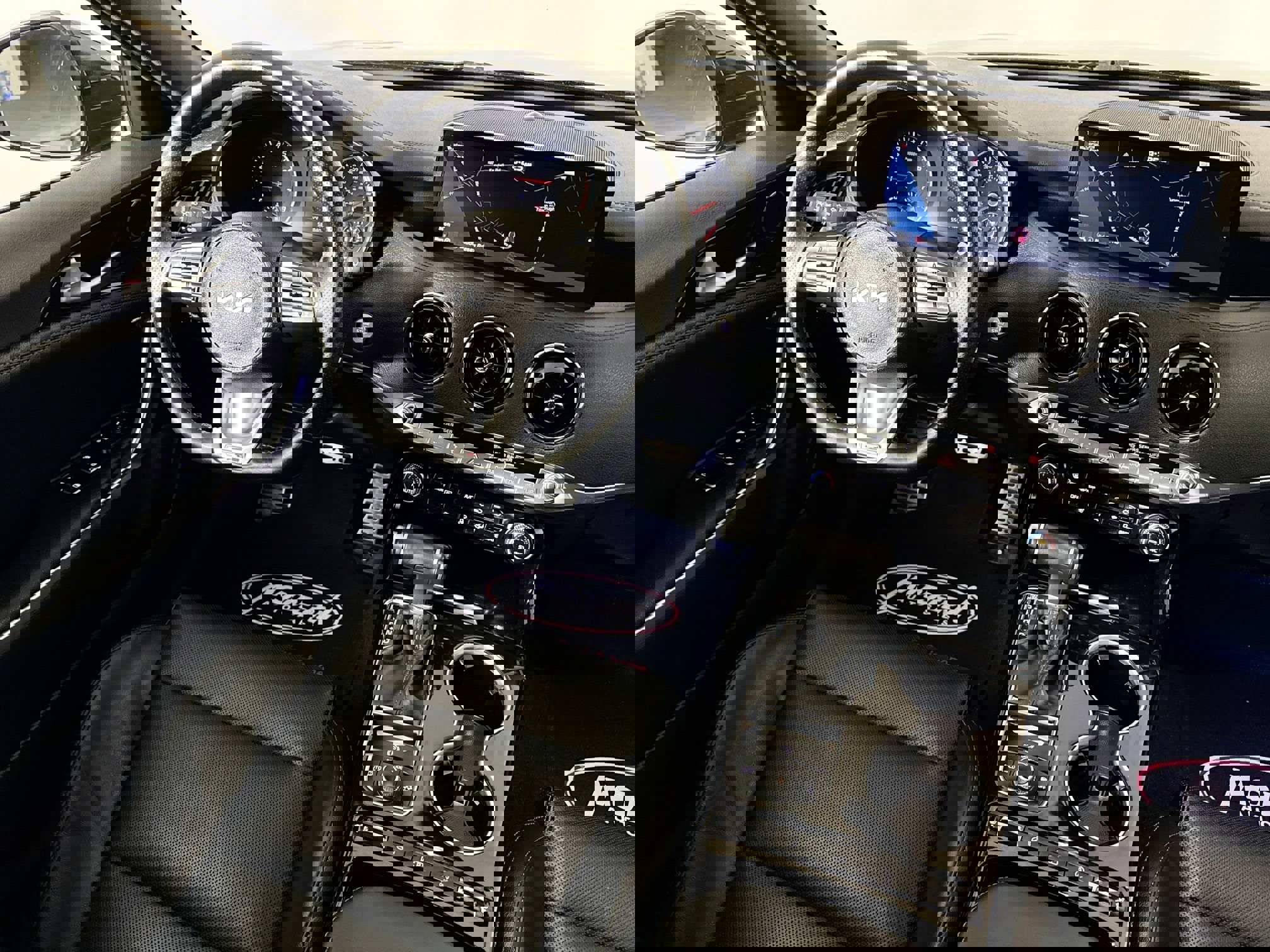 Used 2022 Kia Stinger GT-Line image 29