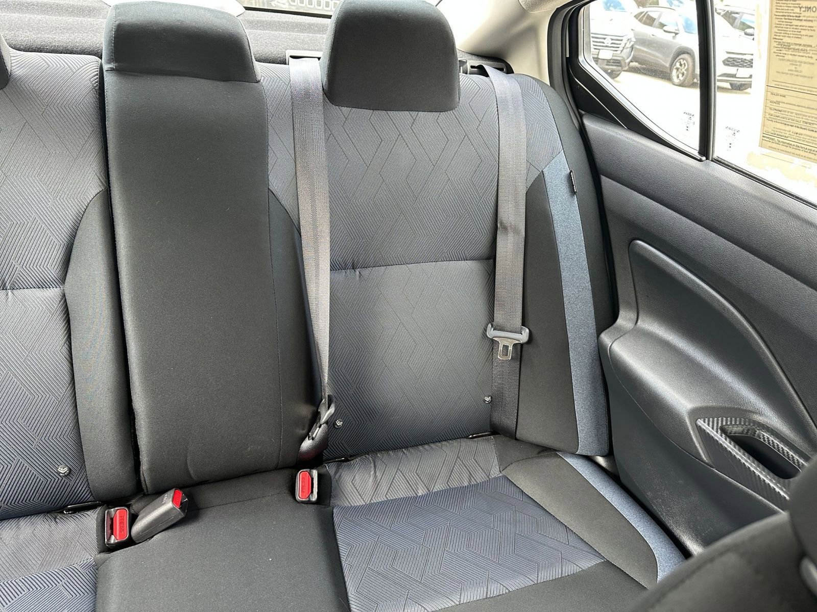 Used 2025 Nissan Versa SV FWD image 35