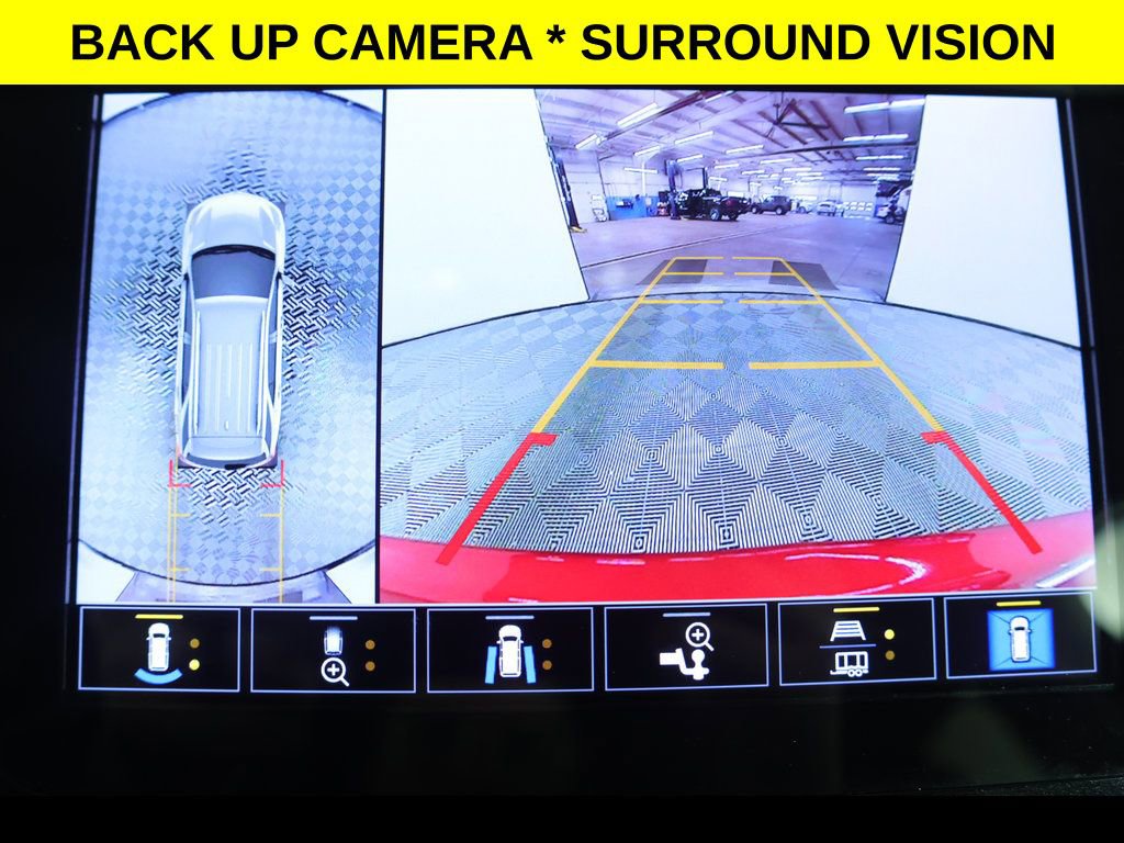 Used 2024 Chevrolet Equinox Premier image 11