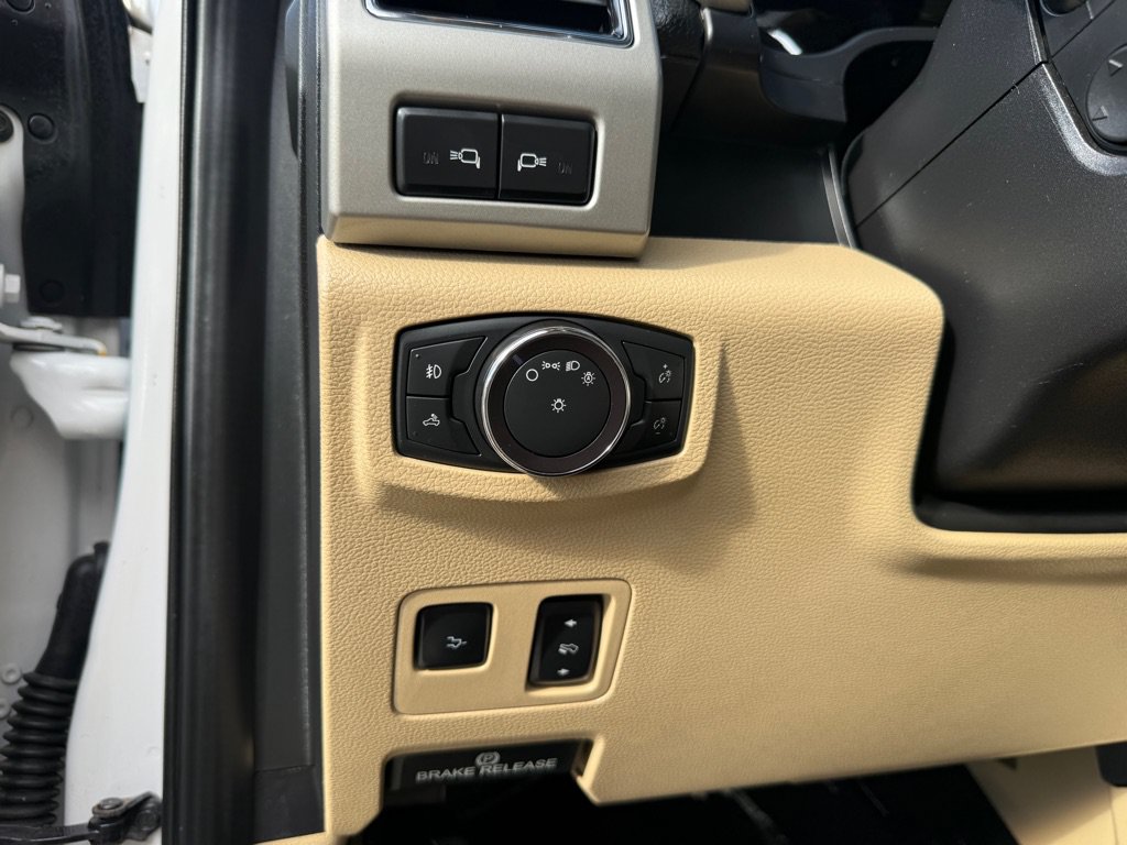 Used 2019 Ford F350 Lariat w/ Lariat Ultimate Package AWD/4WD image 23
