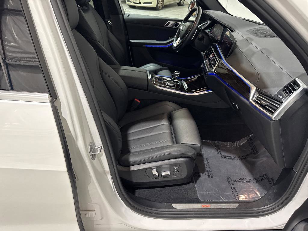 Used 2020 BMW X5 xDrive40i w/ Premium Package AWD/4WD image 52