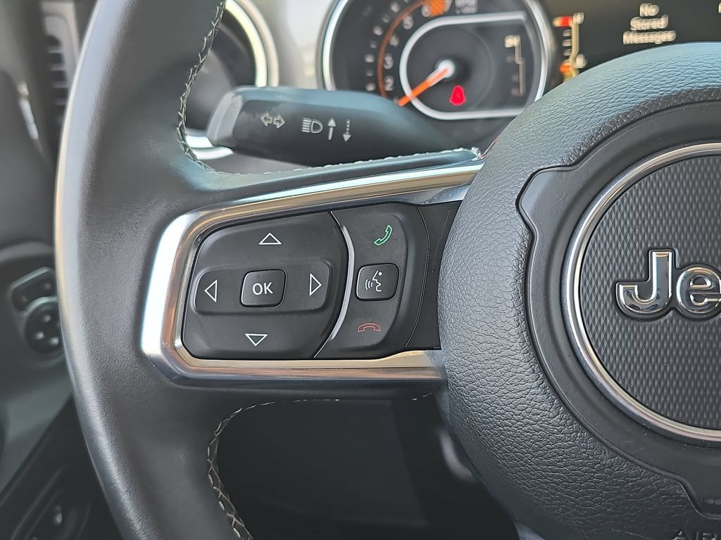 Used 2018 Jeep Wrangler Unlimited Sahara AWD/4WD image 19