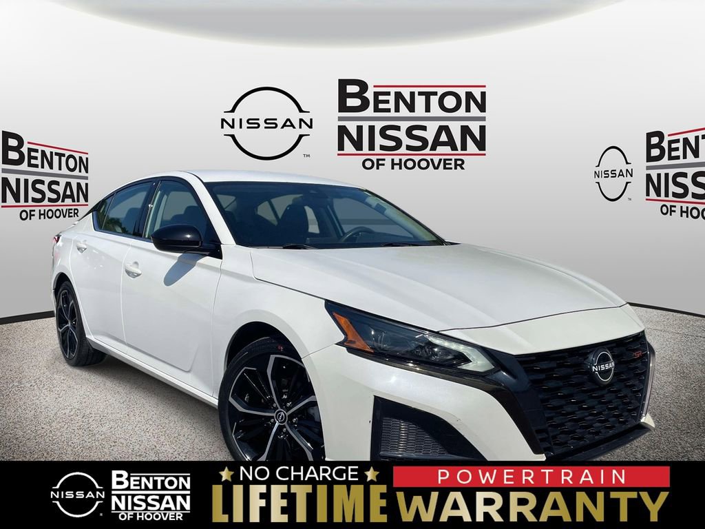 Used 2024 Nissan Altima 2.5 SR