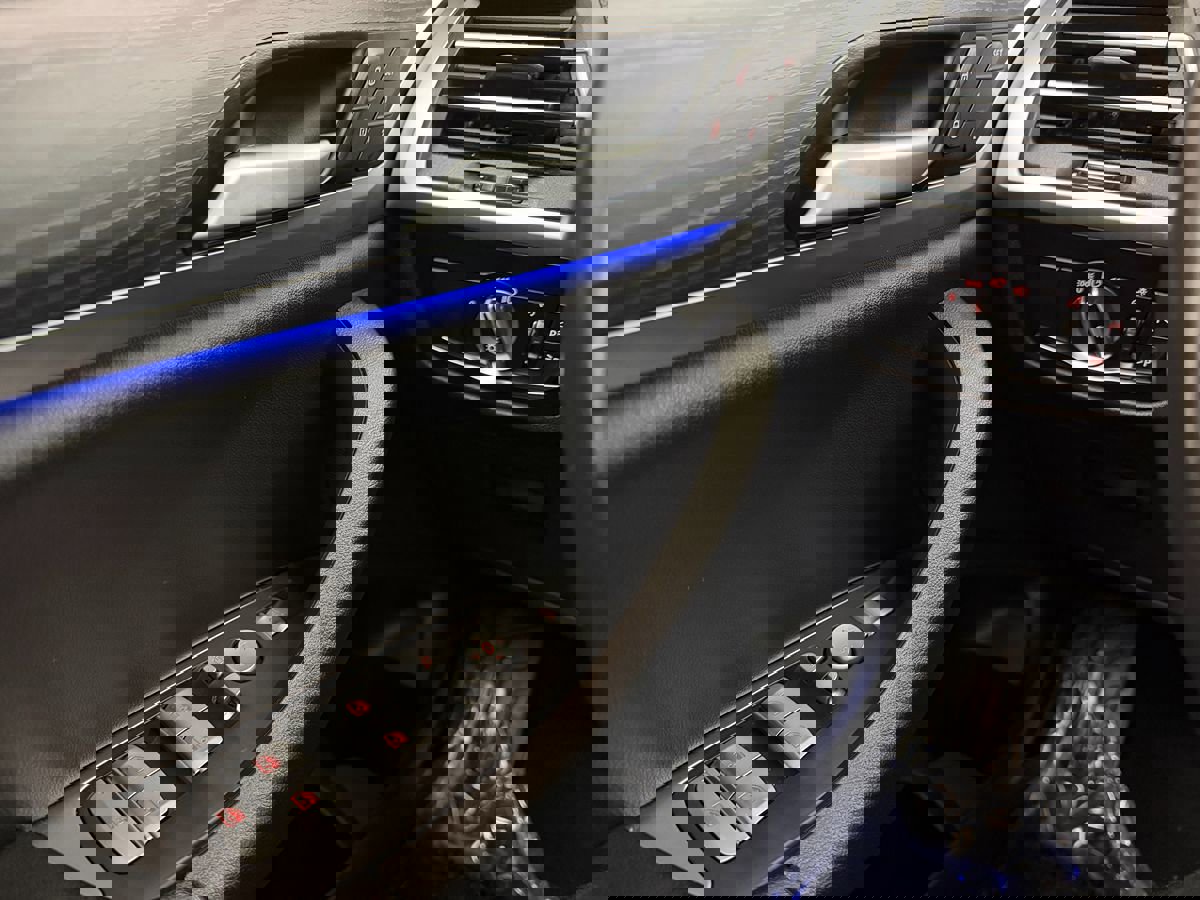 Used 2024 BMW X3 xDrive30i image 11