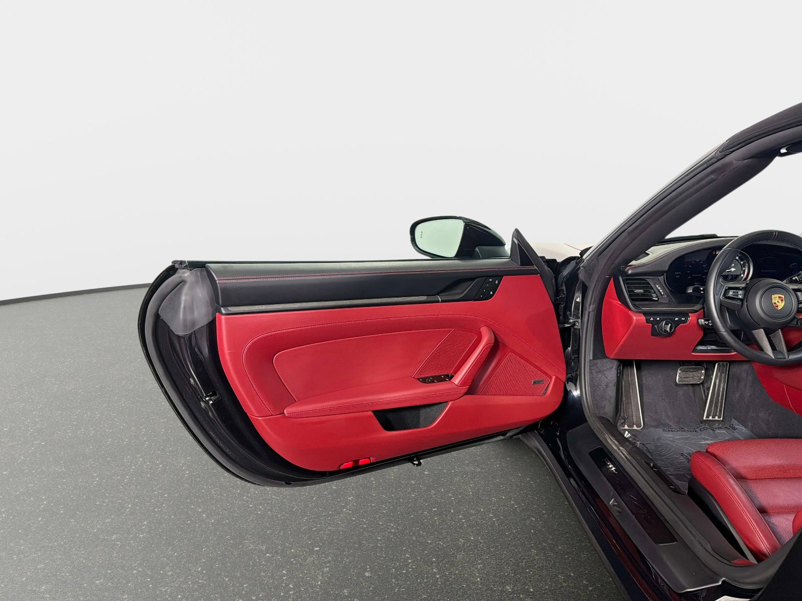 Used 2024 Porsche 911 Targa 4 GTS image 27