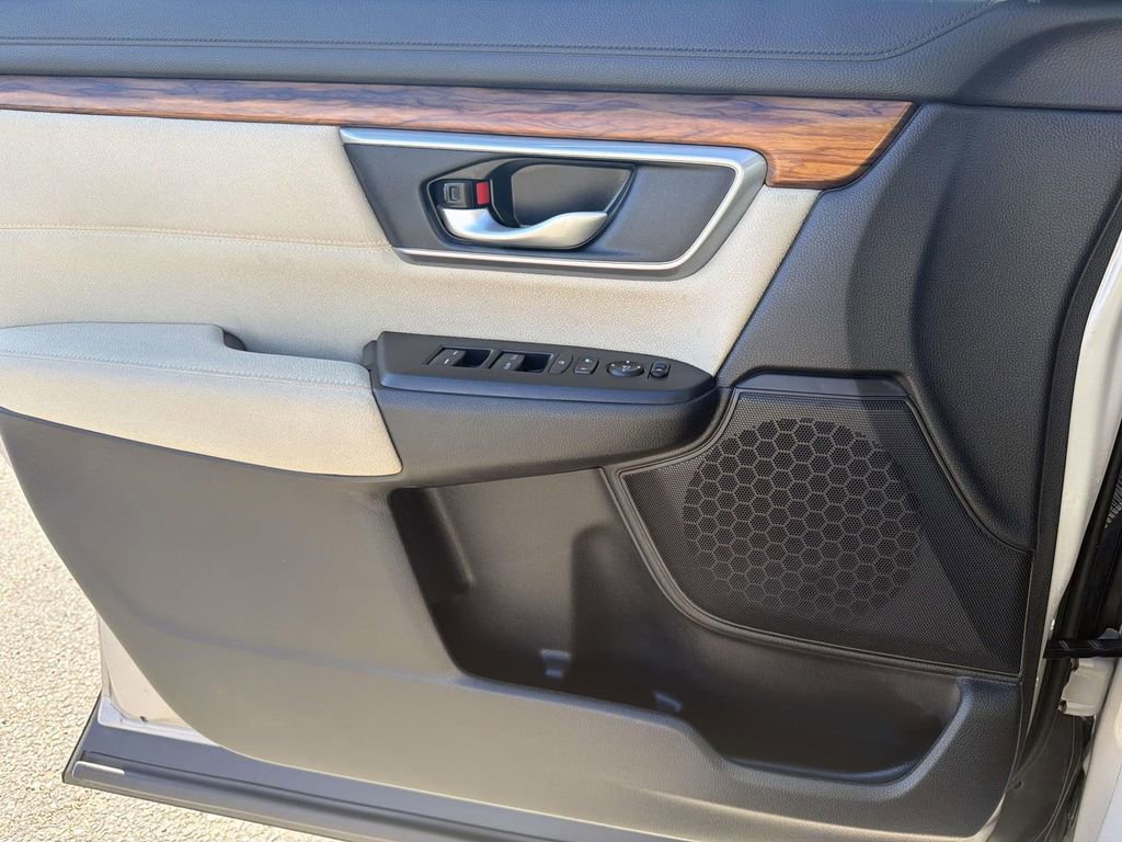 Used 2018 Honda CR-V EX image 19