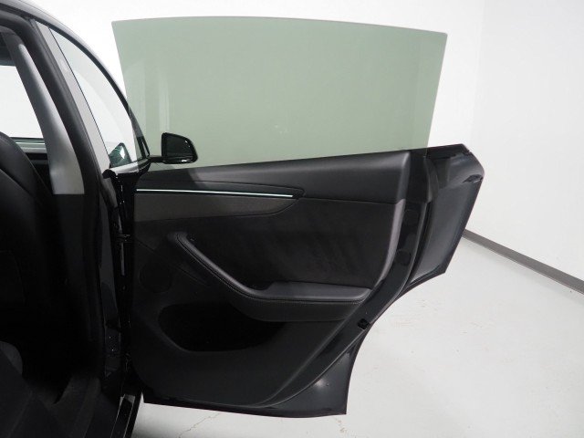 Used 2026 Tesla Model Y Long Range RWD image 69