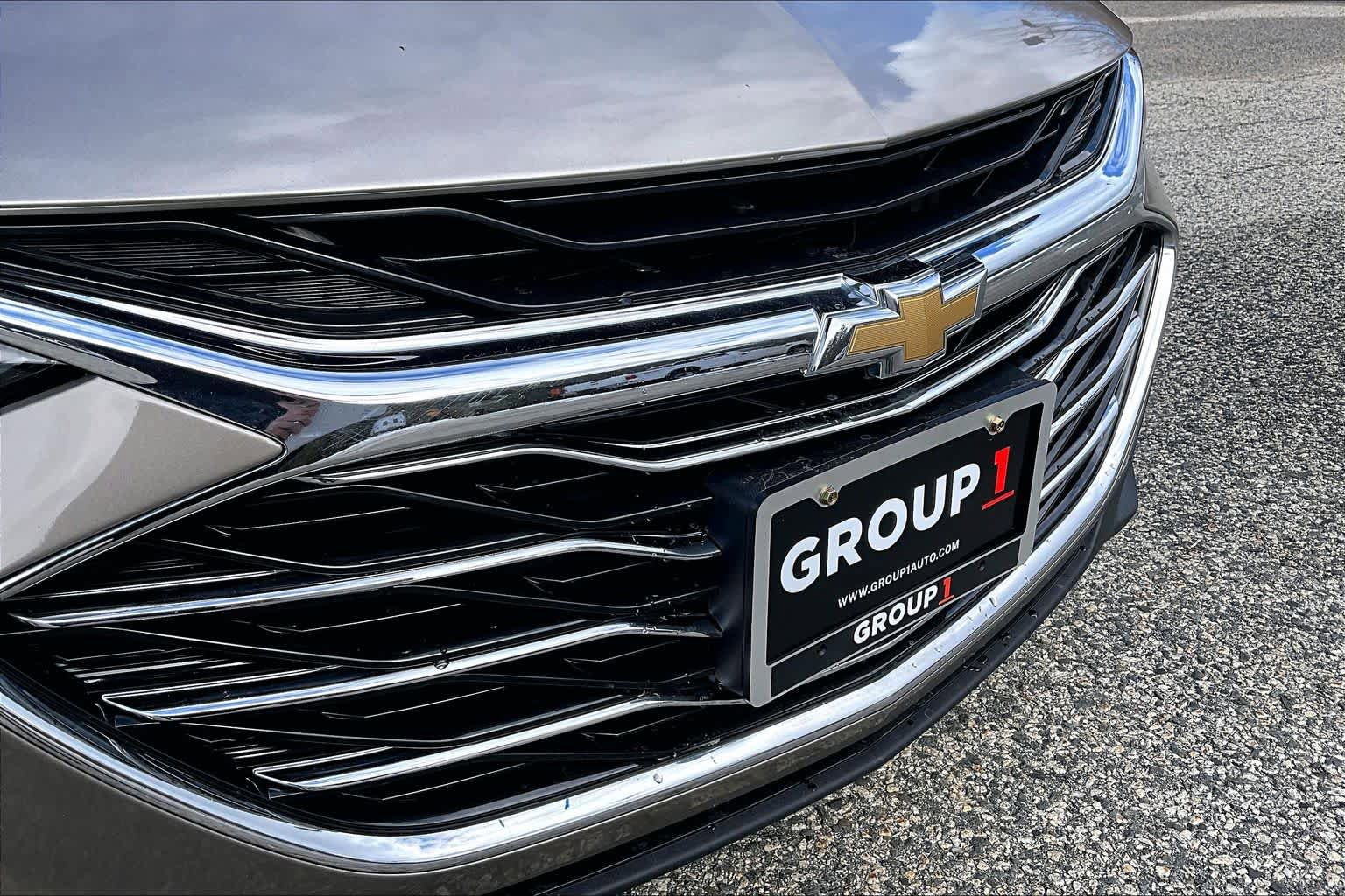 Used 2023 Chevrolet Malibu LT FWD image 32
