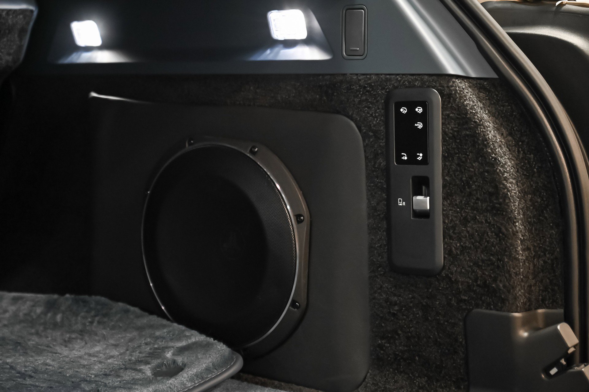 Used 2023 Land Rover Range Rover LWB SV Autobiography image 80