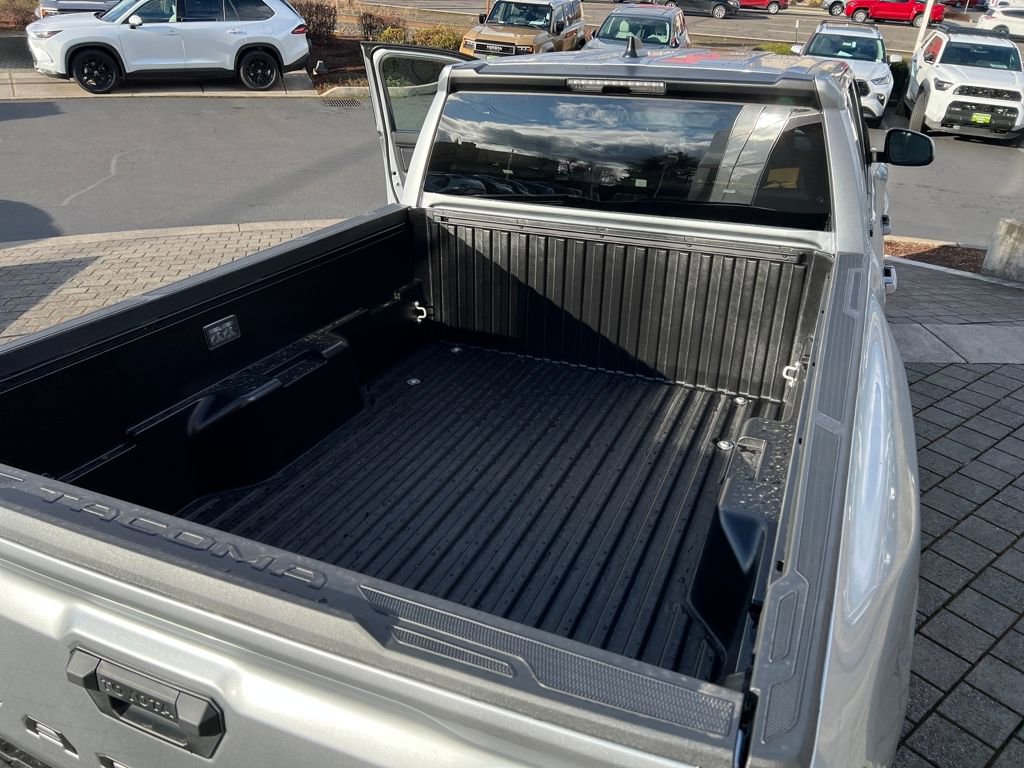 New 2026 Toyota Tacoma SR5 AWD/4WD image 25