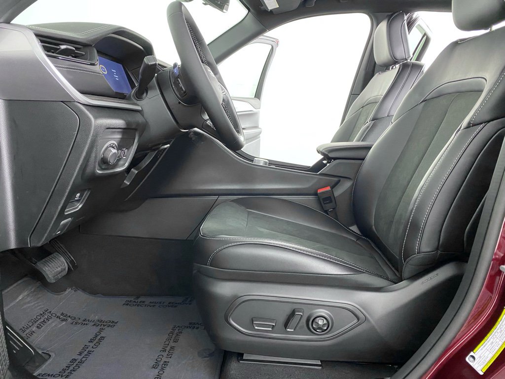 New 2026 Jeep Grand Cherokee Altitude image 23