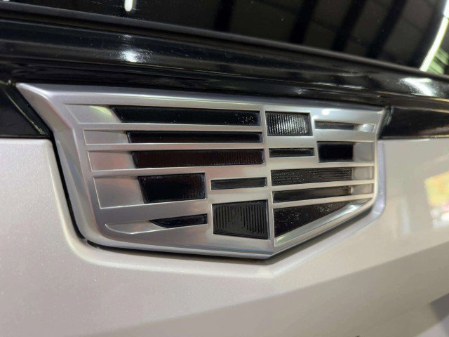 Used 2021 Cadillac Escalade Luxury image 23