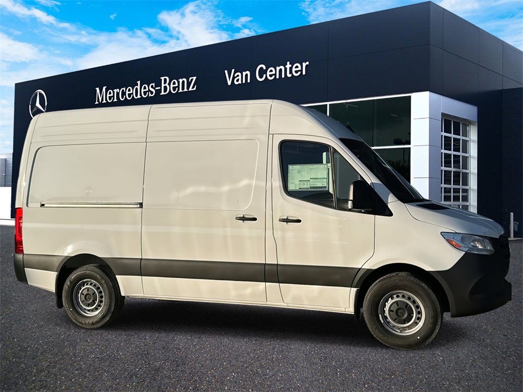 New 2025 Mercedes-Benz Sprinter 2500 image 2