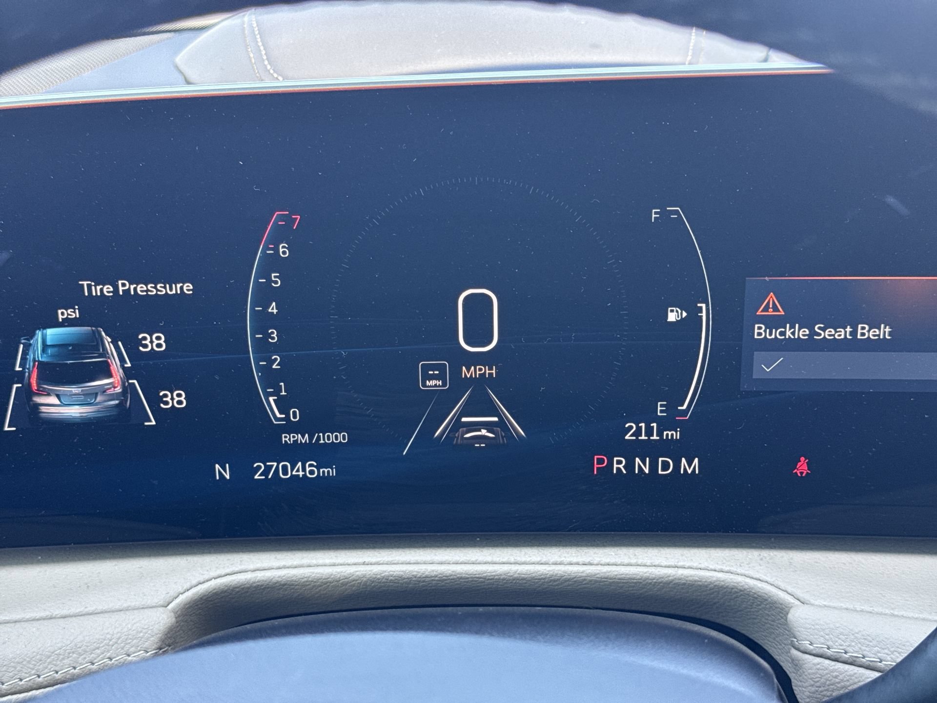 Used 2025 Cadillac XT4 Premium Luxury w/ Technology Package FWD image 15
