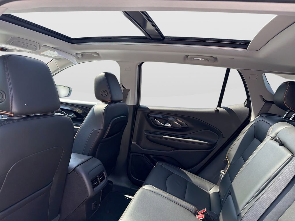 Used 2023 GMC Terrain AT4 image 36