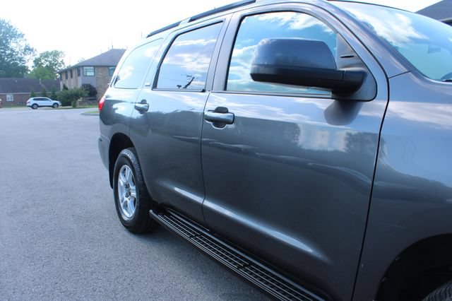 Used 2014 Toyota Sequoia SR5 w/ Premium Package AWD/4WD image 46