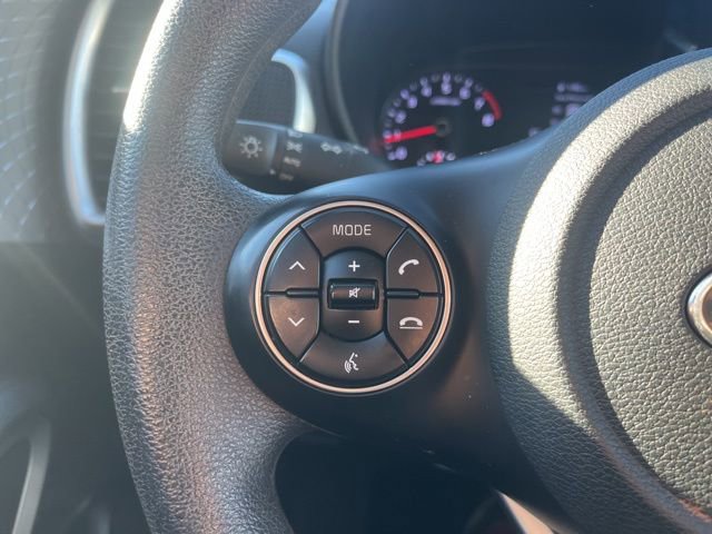 Used 2020 Kia Soul LX image 24