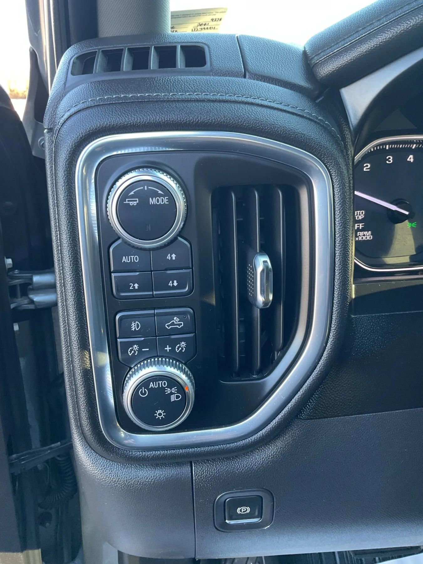 Used 2021 GMC Sierra 1500 Elevation image 35