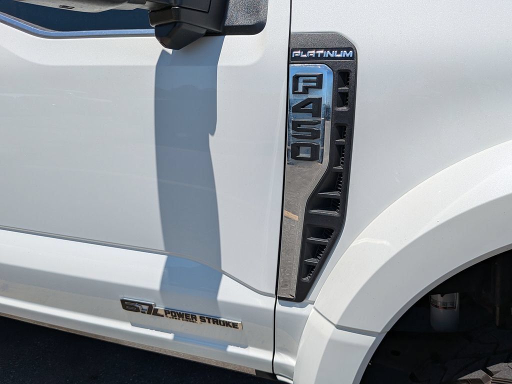 Used 2024 Ford F450 Platinum w/ FX4 Off-Road Package AWD/4WD image 8