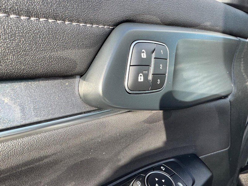 Used 2024 Ford Ranger Lariat image 18