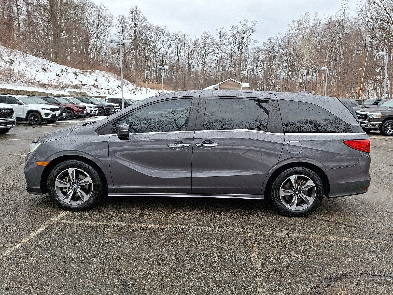 Used 2019 Honda Odyssey Touring image 4