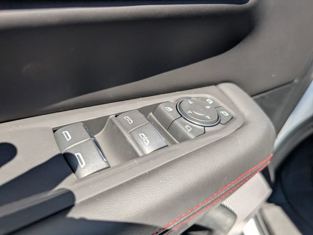 New 2026 GMC Yukon XL AT4 Ultimate AWD/4WD image 15