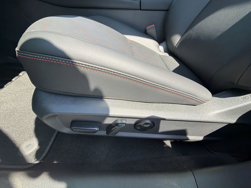 New 2026 Nissan Sentra SR FWD image 12