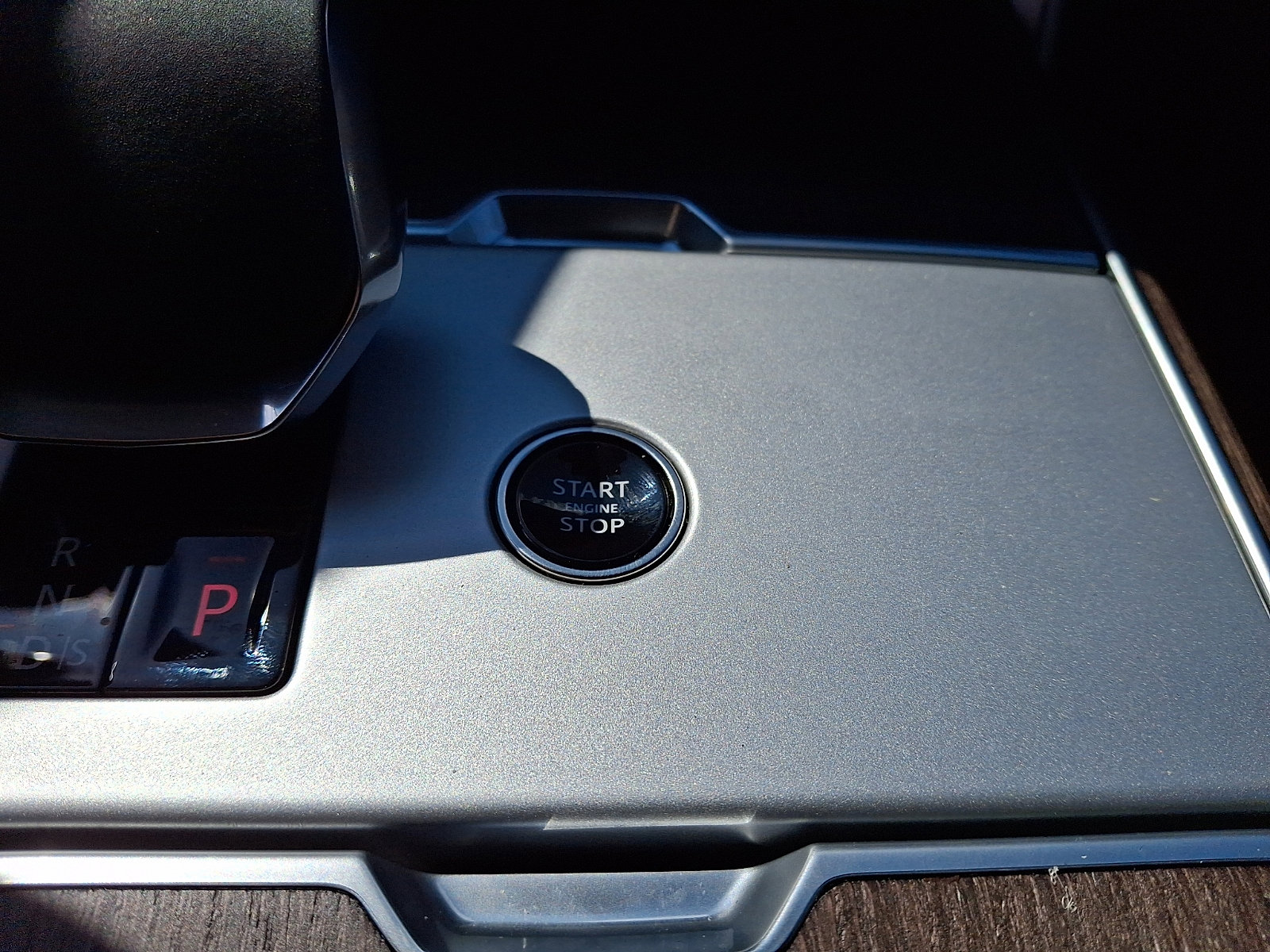 Used 2025 Land Rover Range Rover Long Wheelbase SE image 26