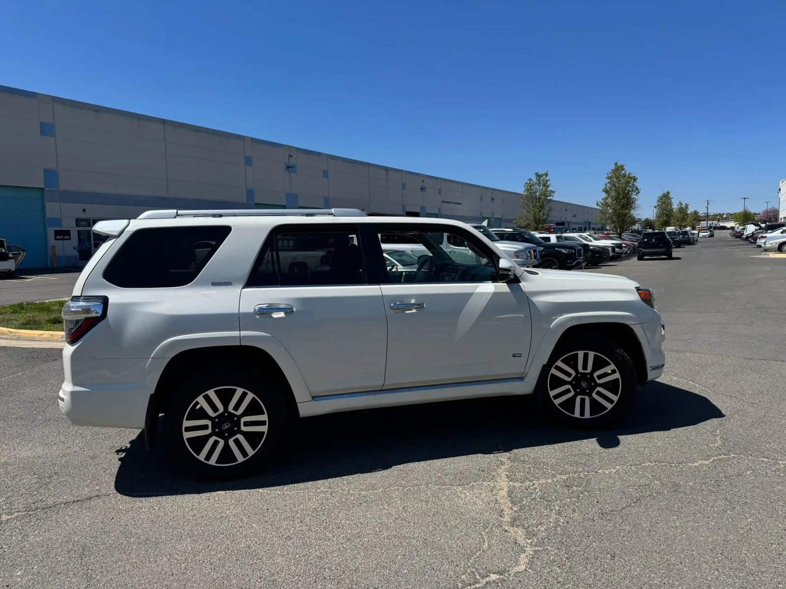 Used 2017 Toyota 4Runner Limited image 20