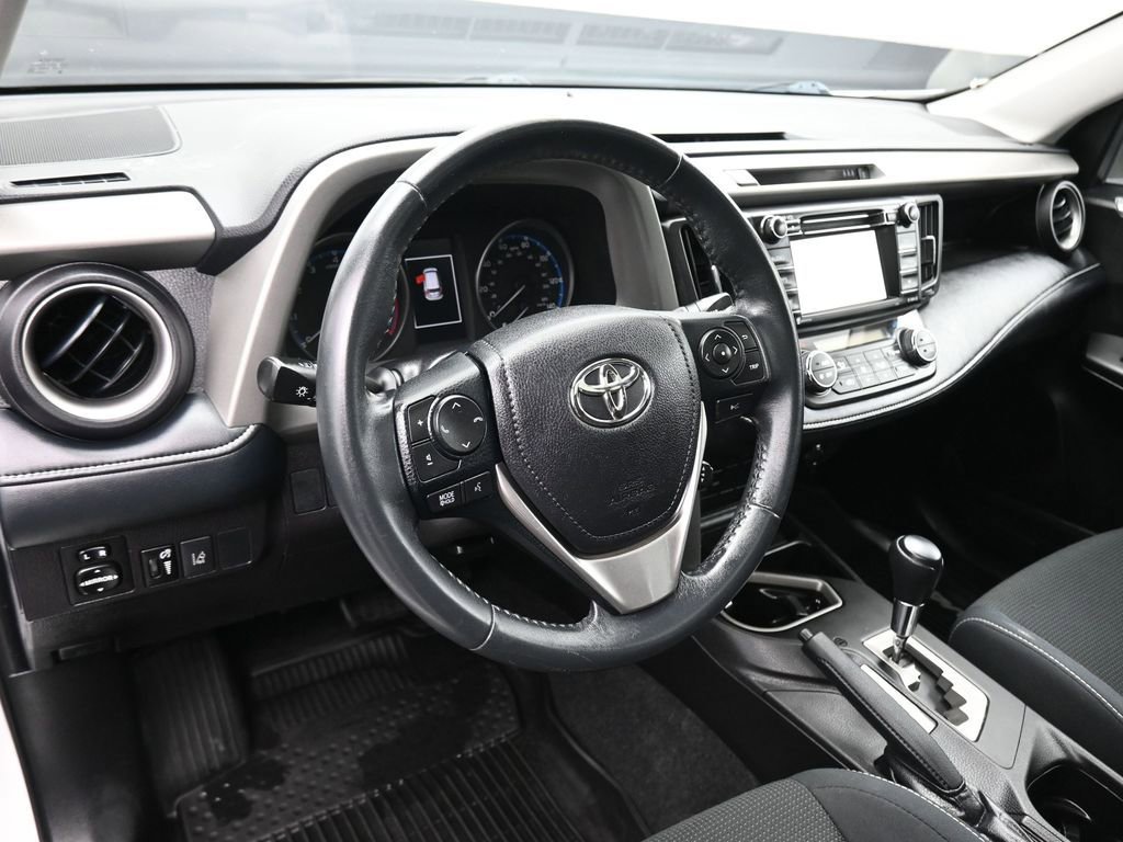 Used 2018 Toyota RAV4 XLE w/ Plus Extra Value Package image 13