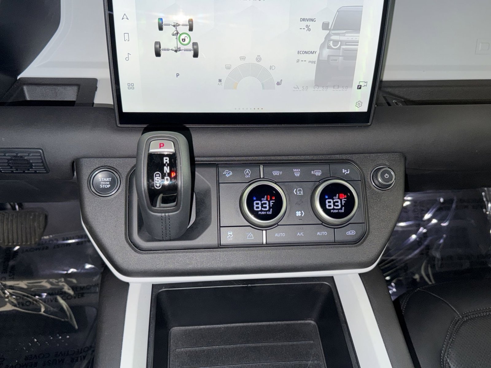 Used 2025 Land Rover Defender 110 S image 22