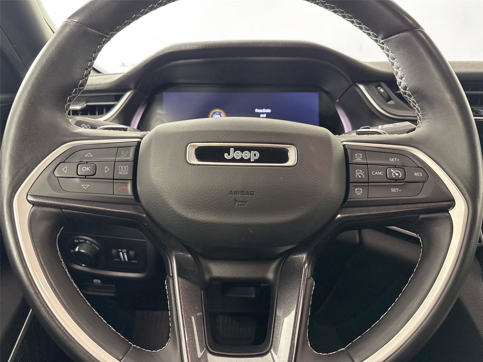 Used 2021 Jeep Grand Cherokee L Laredo AWD/4WD image 16