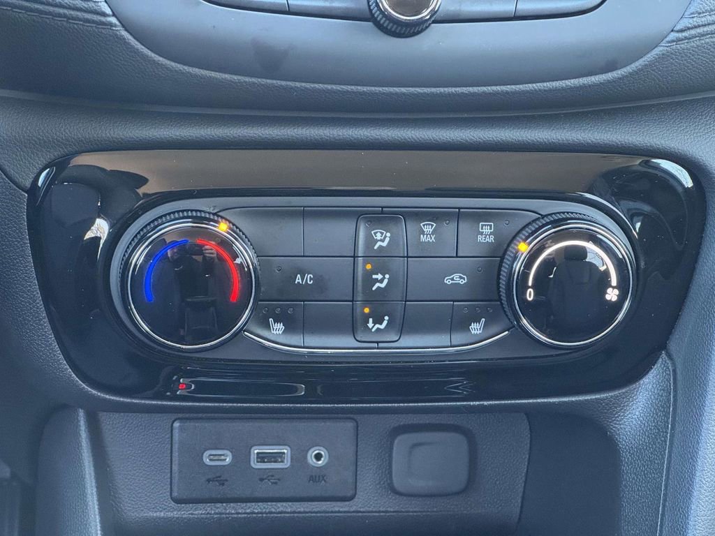 Used 2023 Buick Encore GX Preferred w/ Cold Weather Comfort Package image 6