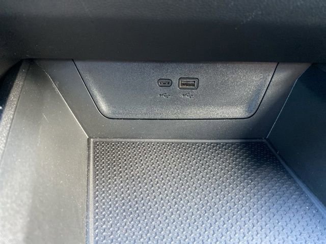 Used 2025 Chevrolet Equinox LT image 28