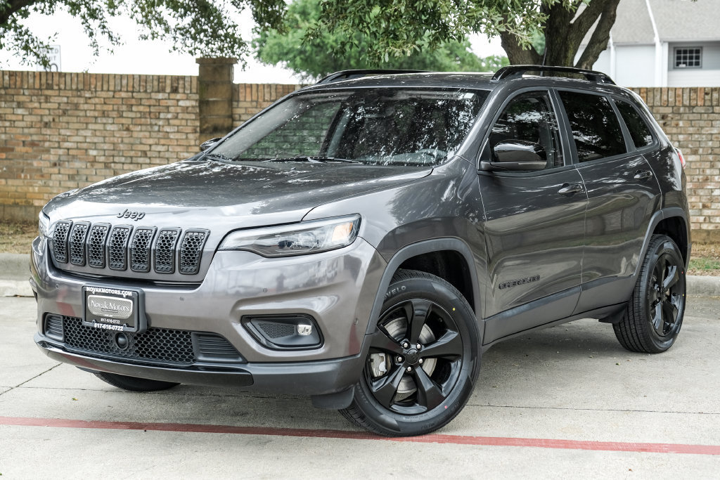 Used 2023 Jeep Cherokee Altitude Lux AWD/4WD image 11