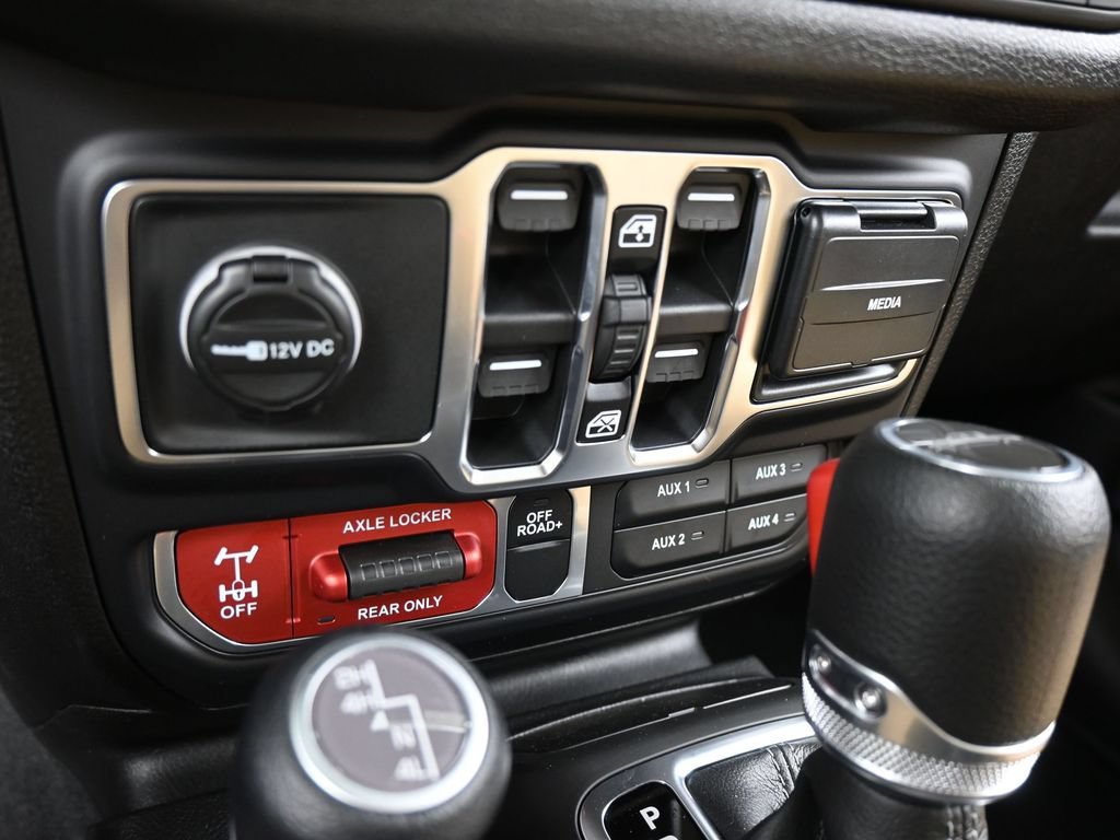 New 2026 Jeep Gladiator Willys AWD/4WD image 18