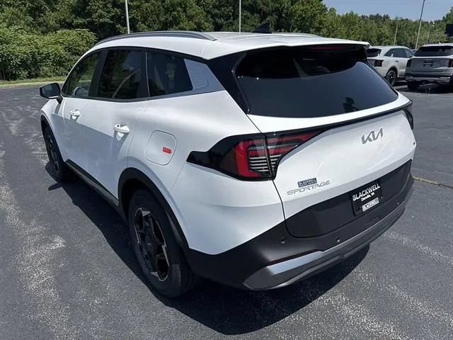 New 2026 Kia Sportage EX AWD/4WD image 4