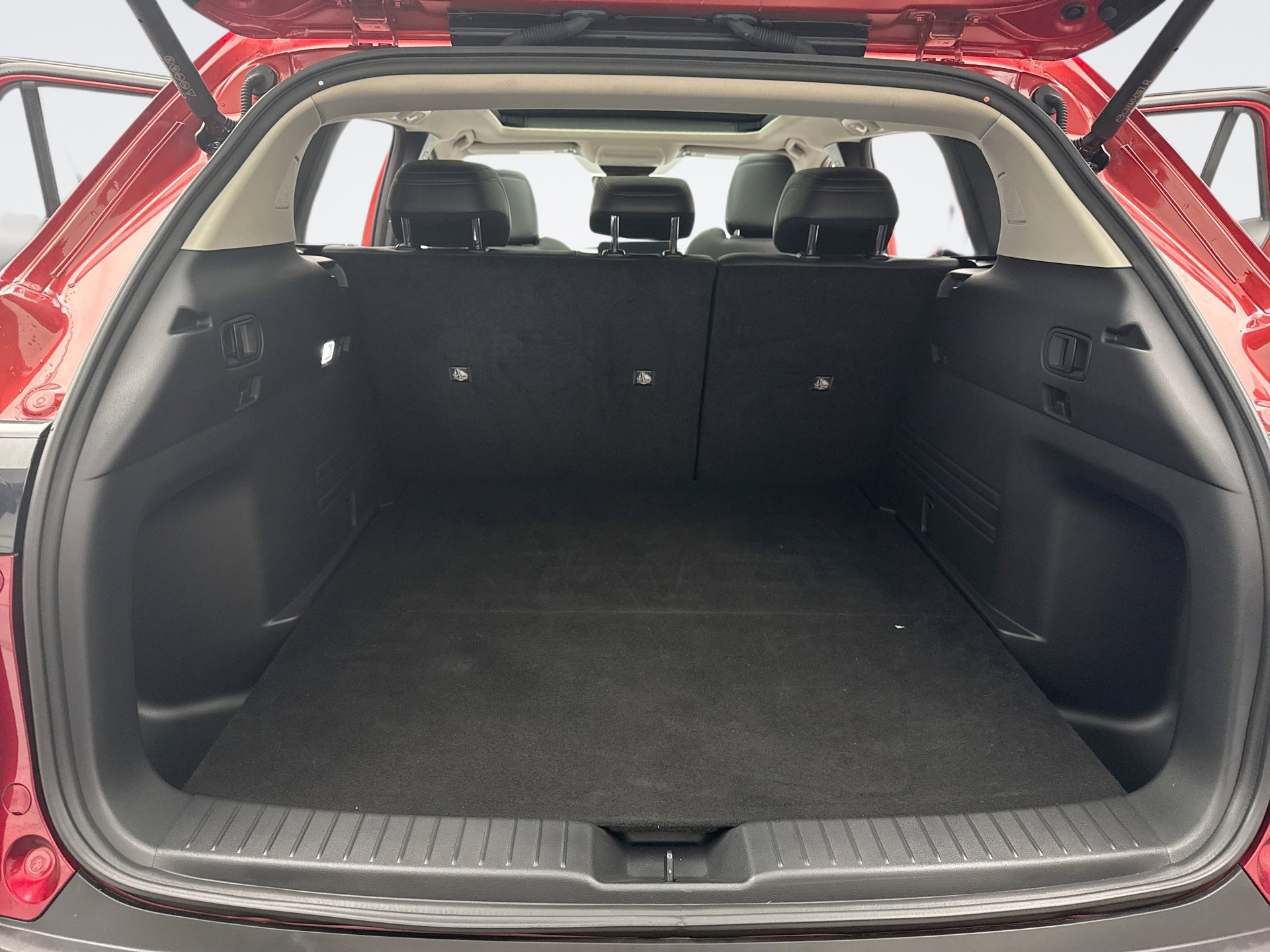 Used 2023 MAZDA CX-50 AWD 2.5 S w/ Cargo Package image 18